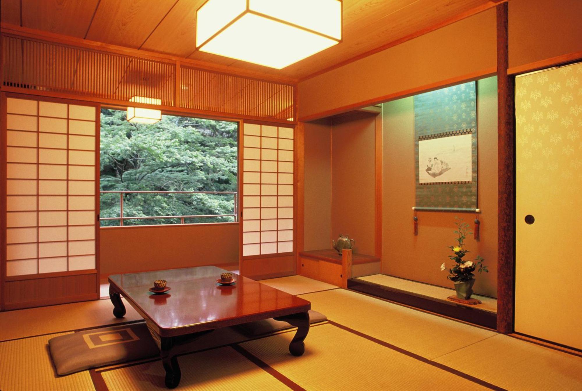 Hotel Iwaso Hatsukaichi Exterior foto